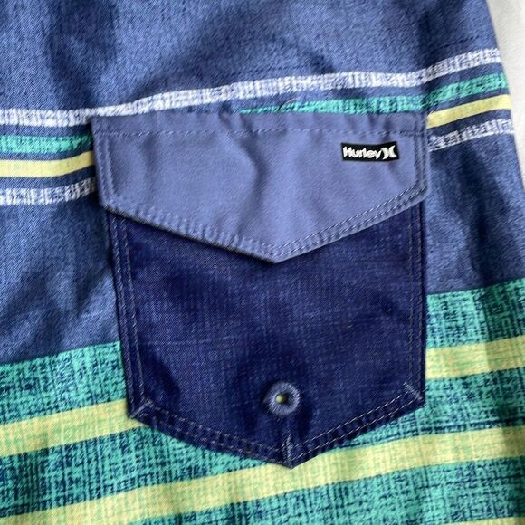 NWOT Hurley Swim Trunks - Size 8 - Picture 5 of 7
